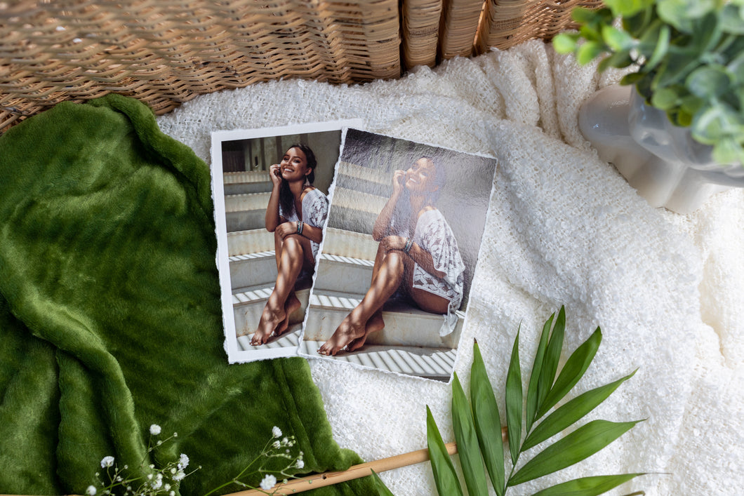 Hahnemühle Baryta Bamboo Fine Art Prints are available in classic straight-cut or hand-torn deckled-edge styles.